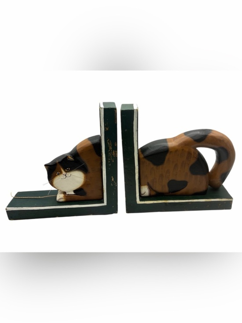 Vintage Hand Painted Calico Cat Bookends Wood Folk Art Whimsical Pair